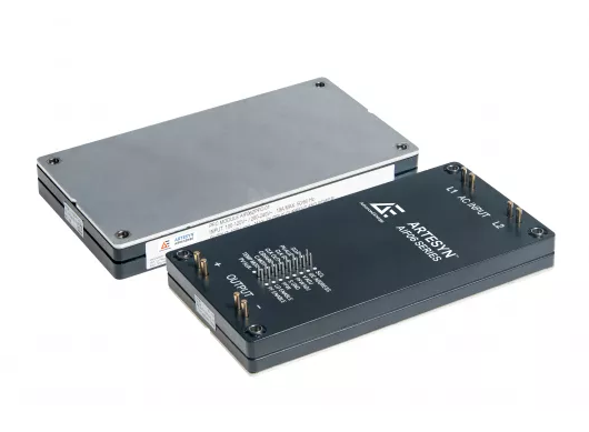 AC輸入密封封（fēng）裝和PCB安裝