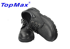 工業安全鞋鋼包頭有哪些作用？