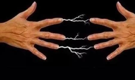 靜電的各種危害