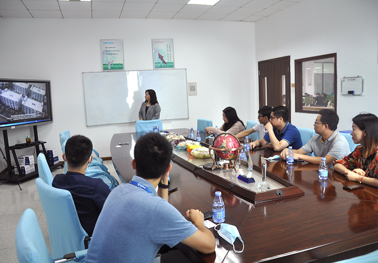 國藥一致領導蒞臨興業卓輝參觀交流