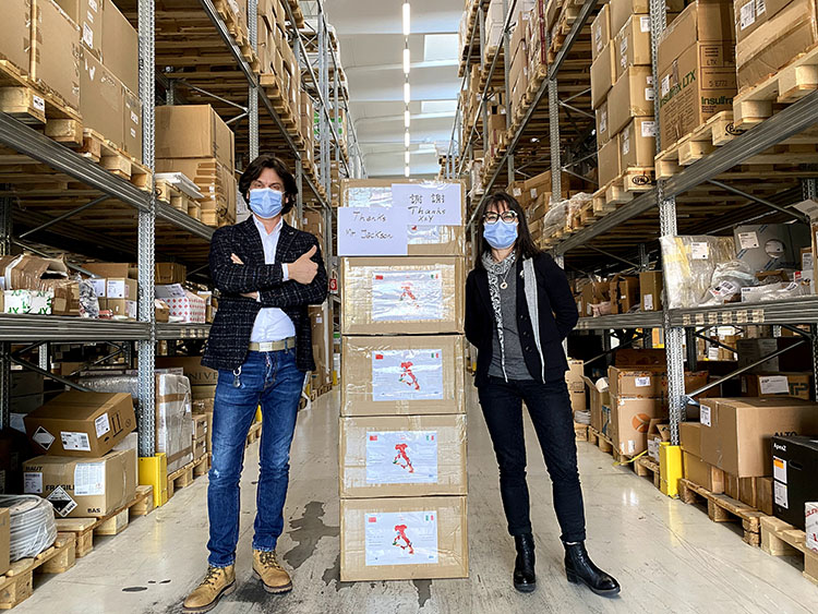 IMG_6859 客戶合影-750.jpg