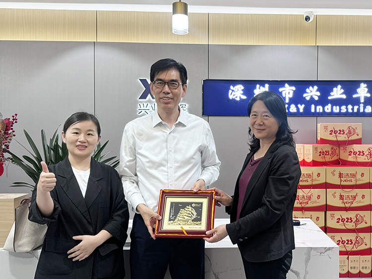 cbbe0556-3cdd-4c32-8c77-add601d108e1.jpg cbbe0556-3cdd-4c32-8c77-add601d108e1.jpg